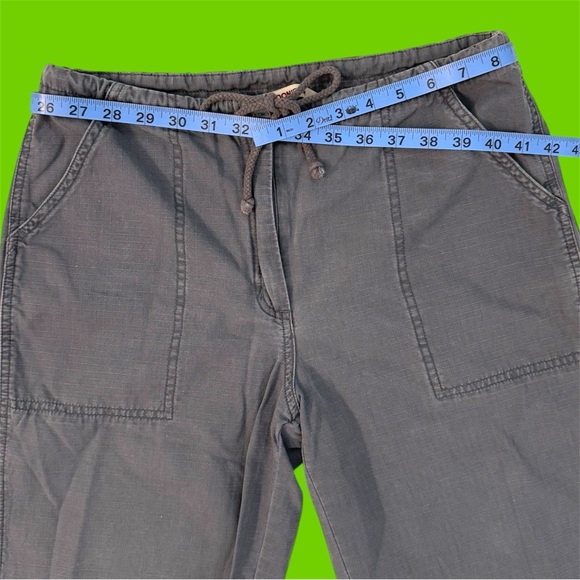 London Jean Gray Cargo Pants (Victoria’s Secret) - Picture 5 of 7